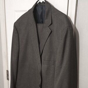 Perry Ellis Men Gray 2 Peice Suit    54R